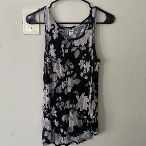 Old navy floral tank top